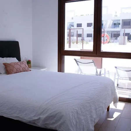 Queen Bungalow ***** * Torrevieja