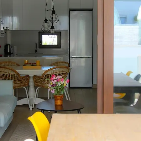 Queen Bungalow ***** * Torrevieja